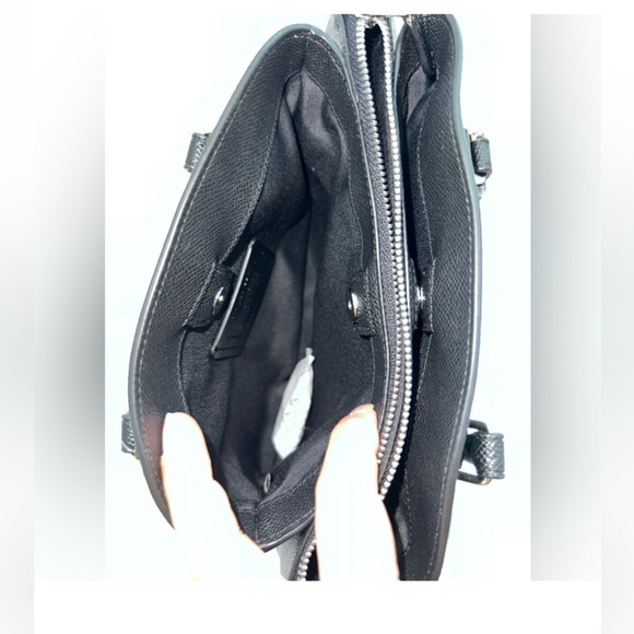 Beautiful NWT Coach Handbag! - Picture 6 of 13